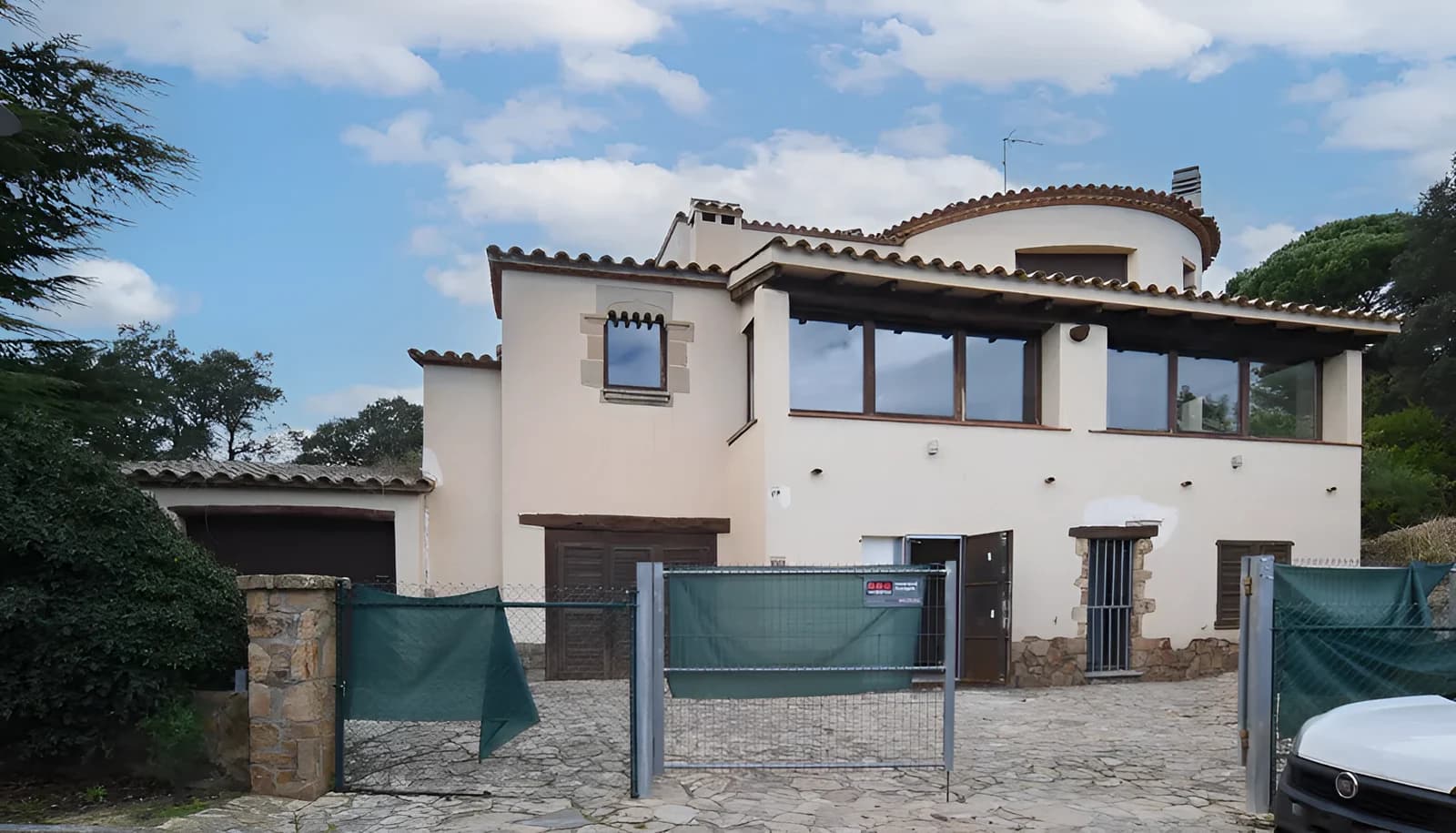 Houses in PUIG DE LES ROQUES BLANQUES, 14, Urbanitzacions